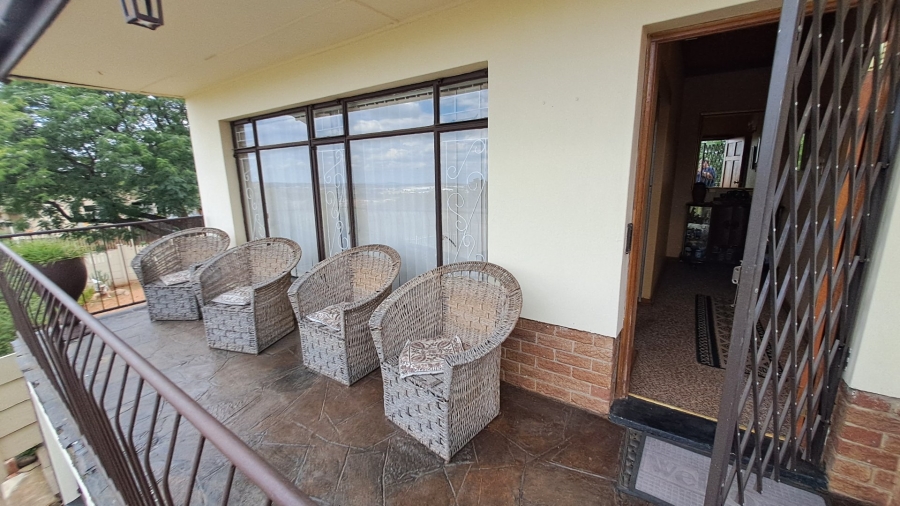 3 Bedroom Property for Sale in Uitsig Free State